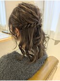 【LiLy新井】ハーフアップ