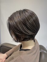 ロエ(loe)&nbsp;これから育てていく白髪ぼかし地毛ハイライト