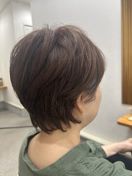 髪匠 りのん 耳かけ大人ショートレイヤー