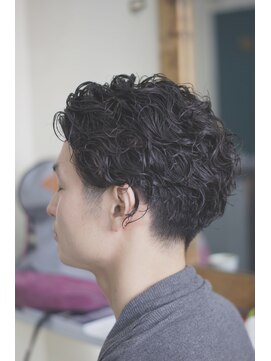 マホロ(MAHRO) アップバングスパーマスタイル