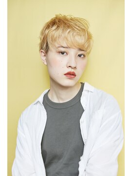 ラレイ(Lalei) 【Lalei】ハイトーン個性派ベリーショート　表参道　辻幸奈