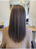 ストレート ロングヘア