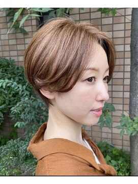 エッセンシャルヘアケア アンド ビューティー(Essential haircare & beauty) ショート