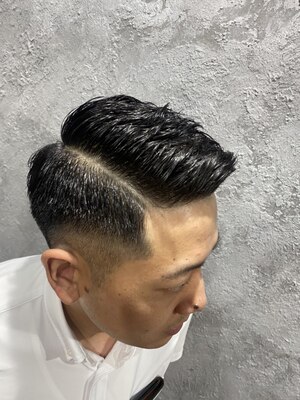 【高知駅徒歩3分】ビジネスの場でも好印象のStyleに◎Barberならではのミリ単位までこだわって仕上げます！