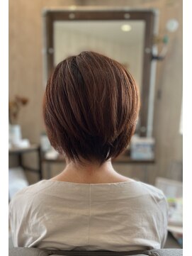 カラーフロウ(color Flow) 白髪染め全体ピンクカラー