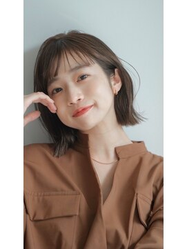 ガーデン オオタカノモリ(garden otakanomori) 20代30代40代大人ひし形外ハネミディアムボブ×小顔前髪あり