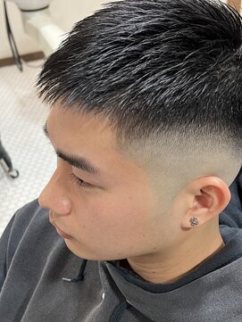 ボスヘアー チャプター(boss hair chapter) クロップスタイル