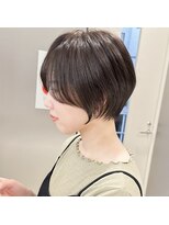 クビレショート/30代/40代/50代/前髪ありショート