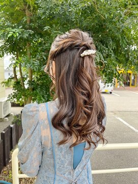 びゃんびゃん 江端店 ハーフアップ/ヘアセット/結婚式お呼ばれヘアアレンジ