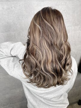 バックス(BUCKS) コントラストハイライト