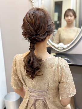 ローラ 本店(Rola) ローポニーヘアセット