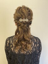 ネバーランド 平成店(NEVER LAND)&nbsp;ローポニーヘアセット