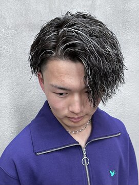 ダズルヘアーブラスト(DAZZLE hair BLAST) ホワイトハイライト/ツイストスパイラルパーマ