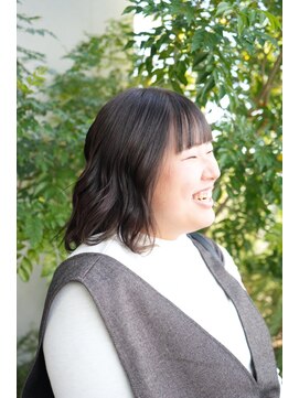 チェロ(CHERO) ★美髪ミディアムヘア＃モテ髪＃抜け感＃韓国巻き＃BYKARTE