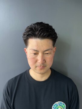 ダンヒルバーバー(dunhill BARBER) フェードカット<理容室>[メンズ/シェービング/床屋/銀座]