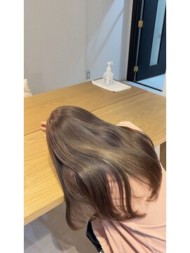 シェーン 仙台駅広瀬通店(schon) グレージュカラー