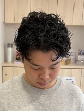 カペリベラ 寝屋川店(Capelli Bella) スパイラルパーマ/ビジネスパーマ/短めパーマ/メンズパーマ