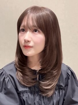 ジアン バイ ミルボン 西宮ガーデンズプラス(GIEN by milbon) ミディアムレイヤーカット×くびれヘア