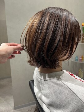 エース(ace) ～人気のボブレイヤースタイルもお任せ下さい！～