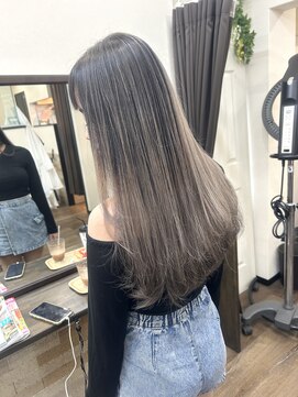 ヘアーラボラッシュ(Hair labo Rush) バレイヤージュ