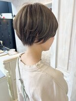 キャアリー(Caary)&nbsp;福山Caary20代30代40代50代おすすめ似合わせ立体感ショートヘア