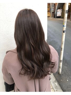 モルニ(MORNI) ラベンダーカラー_マロンベージュ Aラインボブ かきあげ