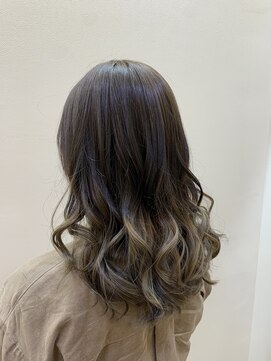 ビューティシモ 川越(Beautissimo) 【板倉花連】*. シアーグレージュ×バレイヤージュ.*