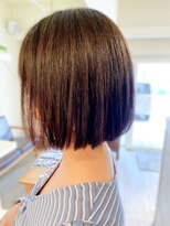 オアシス ヘア デザイン(OASIS) 20代30代大人可愛い艶感切りっぱなしショート