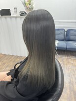 ヤイ(Yhai)&nbsp;ストレート