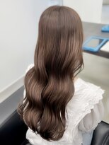 ピンクブラウン美髪レイヤー韓国ヘアエアリロングワンカール小顔