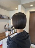 すっきりボブ×ナチュラルカラー×内巻きボブ×艶髪×暗髪