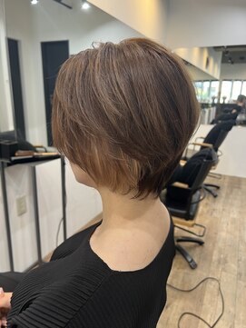 イリス(Iris) スタイルチェンジ♪ ベージュ×ブリーチ