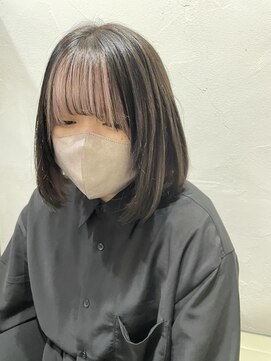 カーム(calm) デザインカラー/レイヤーカット/ウェットヘア/オリーブベージュ