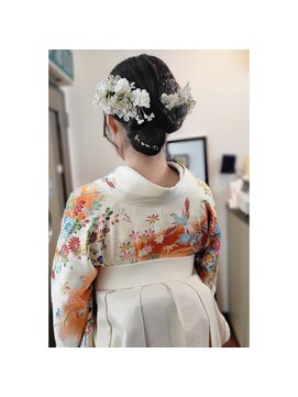 かぐや姫 エルモード フェレ美容室 行徳店 卒業式のヘアーセットと着付け