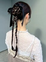 ナカオコアフュール(NAKAO COIFFURE)&nbsp;お呼ばれアレンジ ヘアセット 三つ編み お団子 リボン