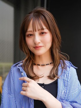 ギークス(GEEKS) 【GEEKS渋谷】ハッシュカット/ワンブリーチ/インナーカラー/小顔