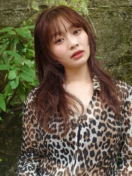 ランプ 代官山(the lamp) 二十代大人美人前髪ありハッシュレイヤー暖色赤カラー
