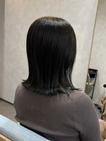 ルーチェ(Lu-che)&nbsp;冬おすすめ　切りっぱなしミディアムボブ×暗めカーキグレー