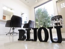ビジュー Bijou