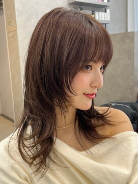 オムニス 表参道(Omnis) ザクザクレイヤーミディアムレイヤーワンカールレイヤー表参道