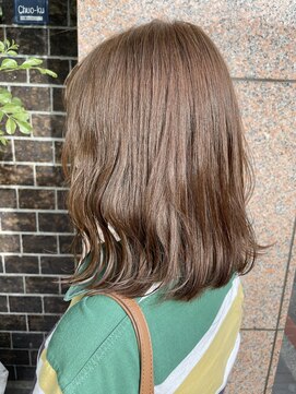 スイート(Suite) 透け感たっぷりで柔らかベージュ