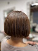 前髪なしショートボブ