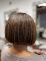 ラヴィアンローズ(La vie en rose)&nbsp;前髪なしショートボブ