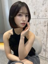 シー バイ ロンド 新宿(Sea by Lond)&nbsp;ミディアムレイヤーカット×ダークアッシュ[似合わせ/レイヤー]