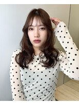 大人可愛いレイヤースタイル