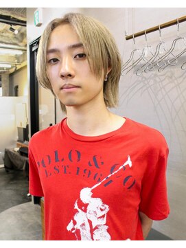 ニール 名古屋 伏見 丸の内(NEELU) ミルクティーベージュブロンドブリーチカラー