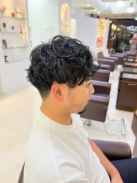 クォーターリゾート(QUARTER RESORT) 一目で雰囲気勝ちヘア