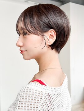 アイティーバイアルバム 松戸店(IT by ALBUM) グレージュショート顔周りレイヤーグレージュおくれ毛_F21008