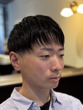 モーリーズバーバーショップ 北浜本店(MORLY’s Barbershop) ショートマッシュ