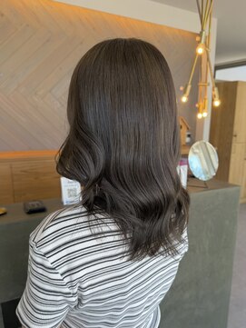 クルムバイルチア(Kulm by Luccica) (Kulm by luccica moe)オリーブアッシュ